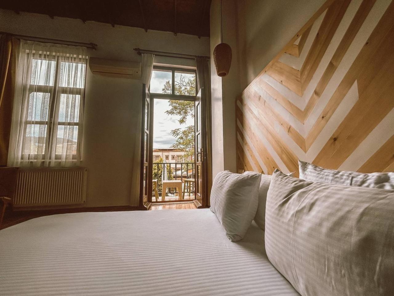 Eden Selene Hotel Ayvalik Bagian luar foto